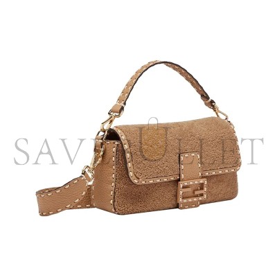 FENDI BAGUETTE MEDIUM SHEARLING SHOULDER BAG 8BR600AH96F1F7O (27*15*6cm)